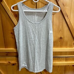 ⭐️NWT⭐️Women’s Time & Tru Maternity Tank Top - Size Medium